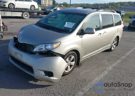 2015 Toyota Sienna Le 8 Passenger from USA, damaged, VIN 5TDKK3DC8FS585652